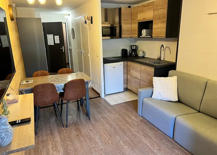 Renove, 4 Personnes, Pied Des Pistes *